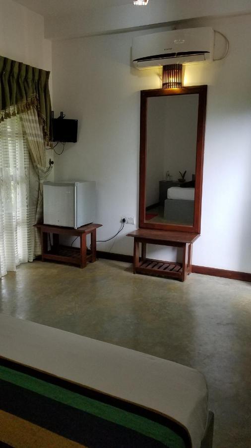 Sigiri Holiday Villa Sigiriya Exteriör bild